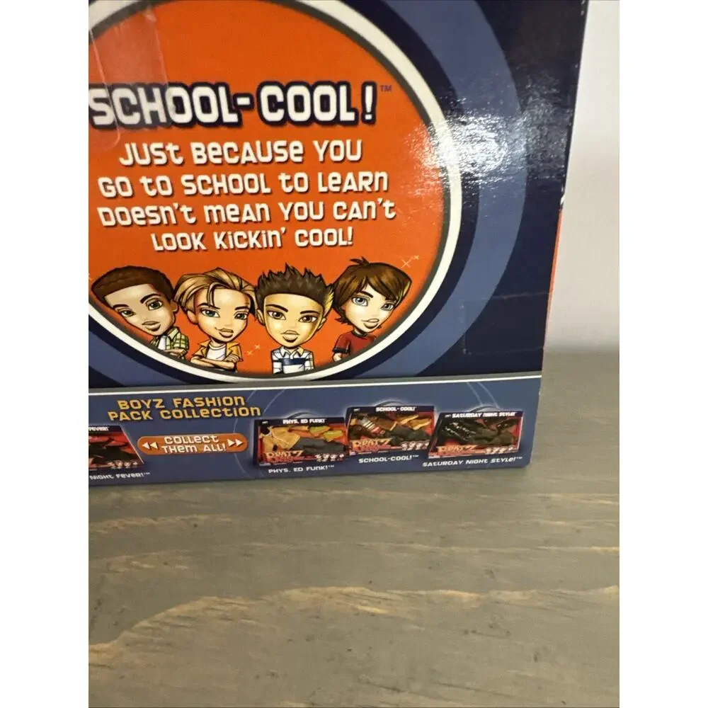 Bratz BOYZ KobyDoll Fashion Pack School Cool! Outfit New Sealed Package 2003 Vtg